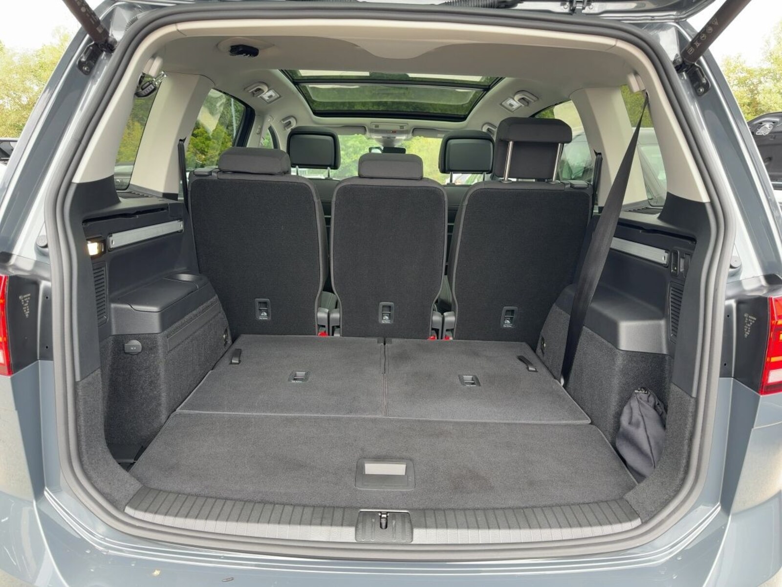 Volkswagen Touran – Bild 7