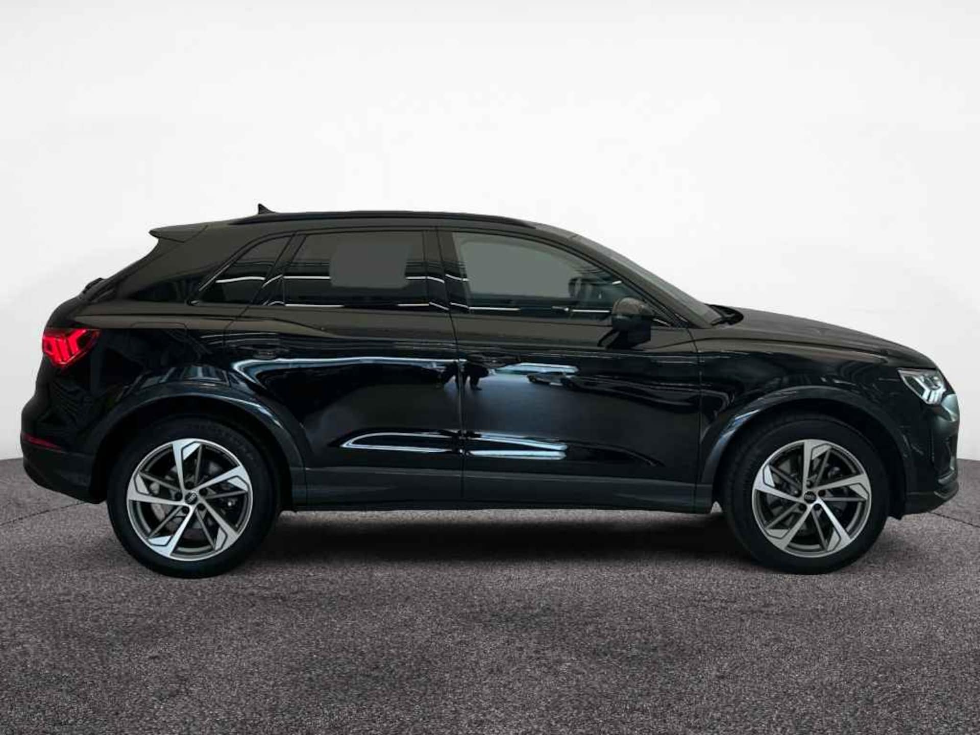 Audi Q3 SUV advanced