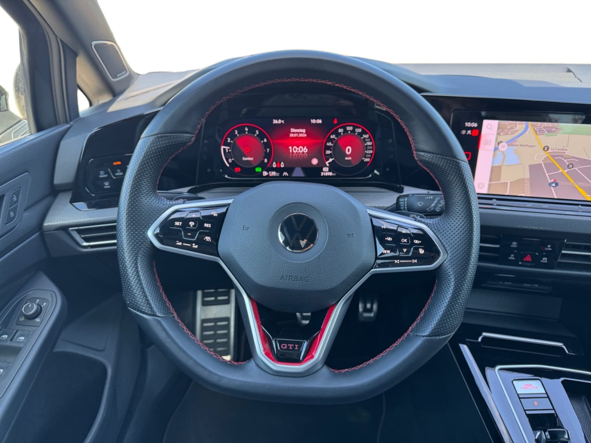 Volkswagen Golf GTI