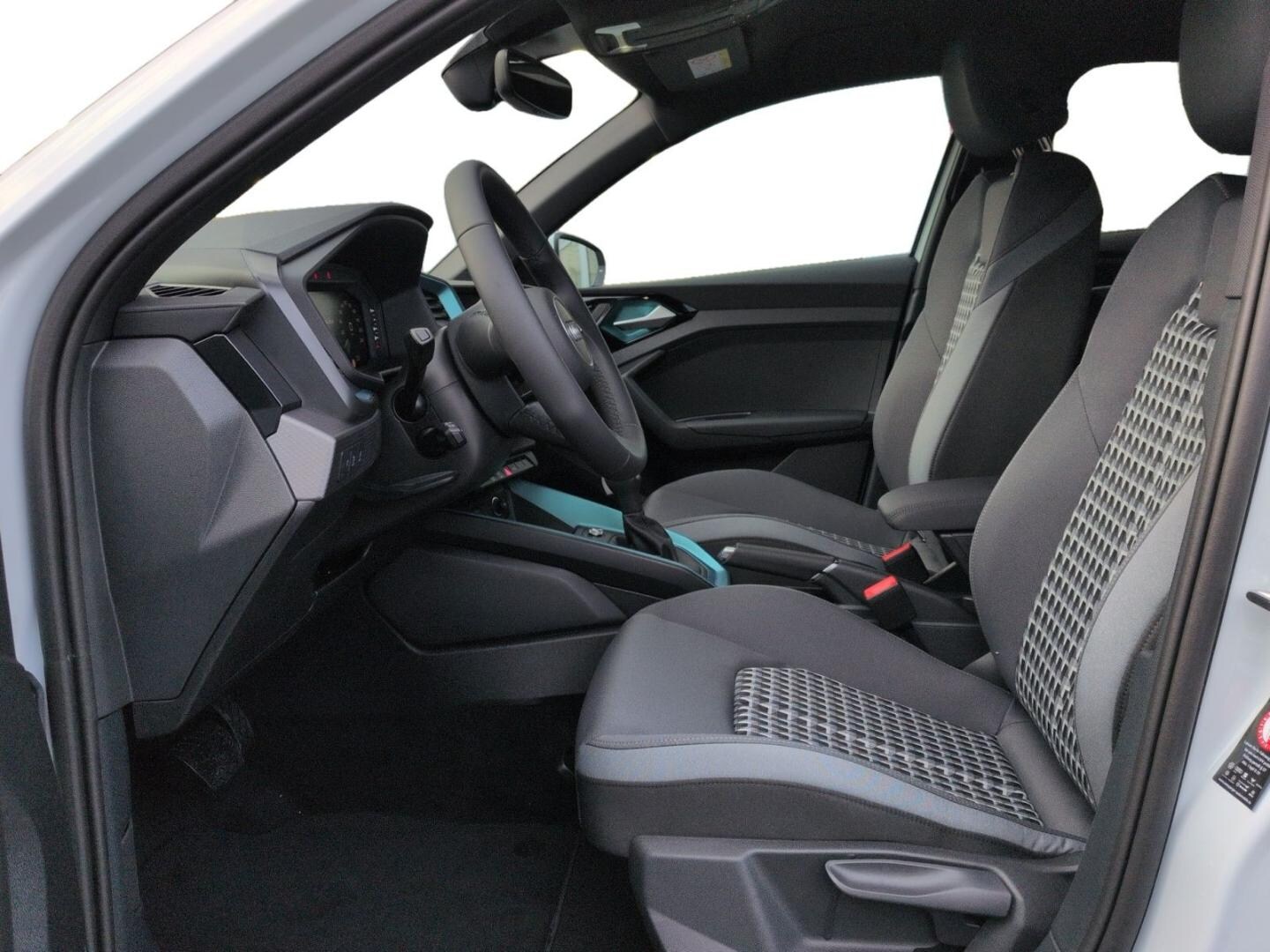 Bild über Audi A1 Sportback advanced 30 TFSI S tronic - für weitere Informationen kontaktieren Sie den Audi Partner