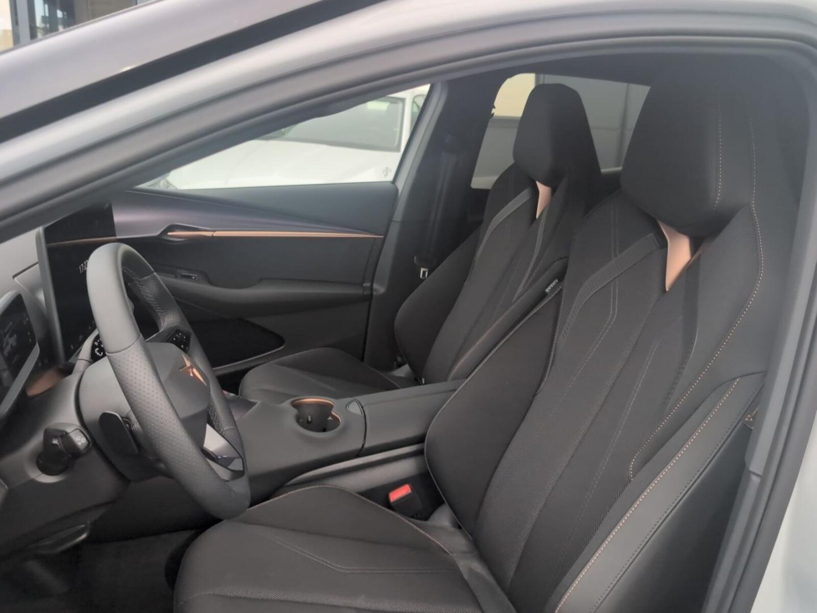 CUPRA Tavascan – Bild 9