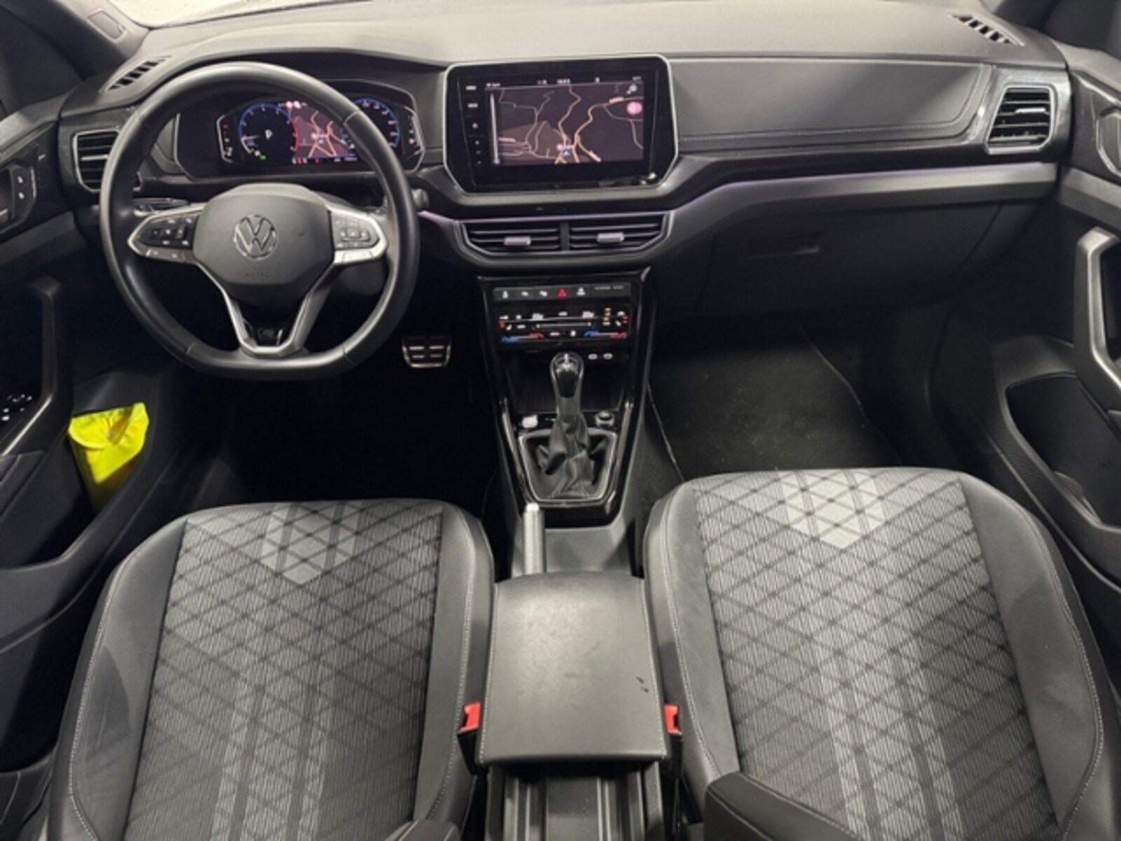 Volkswagen T-Cross – Bild 10