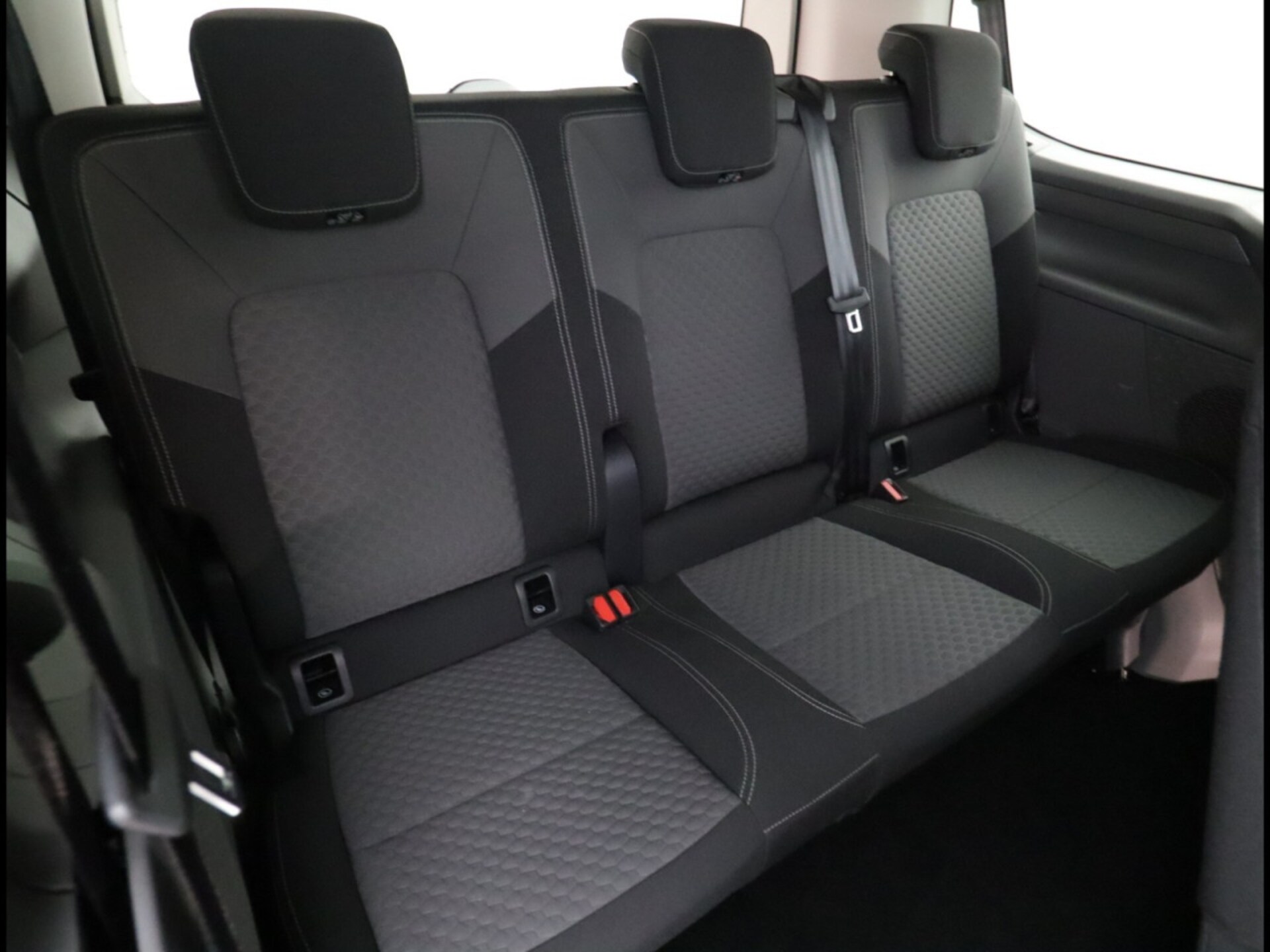 Volkswagen Caravelle Style
