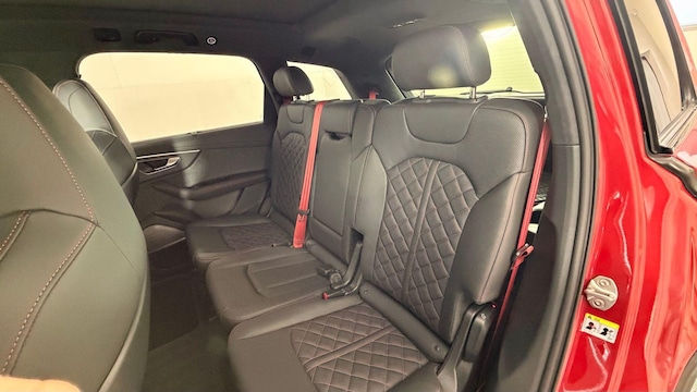 2026 Audi SQ7 Prestige - Photo 17