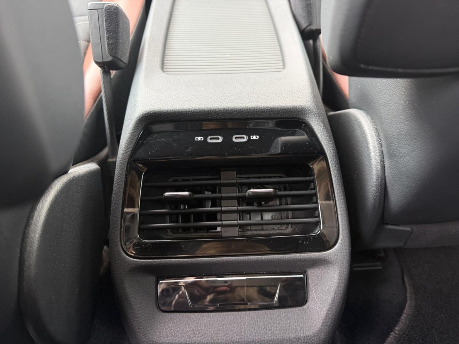 Volkswagen ID.4 – Bild 21