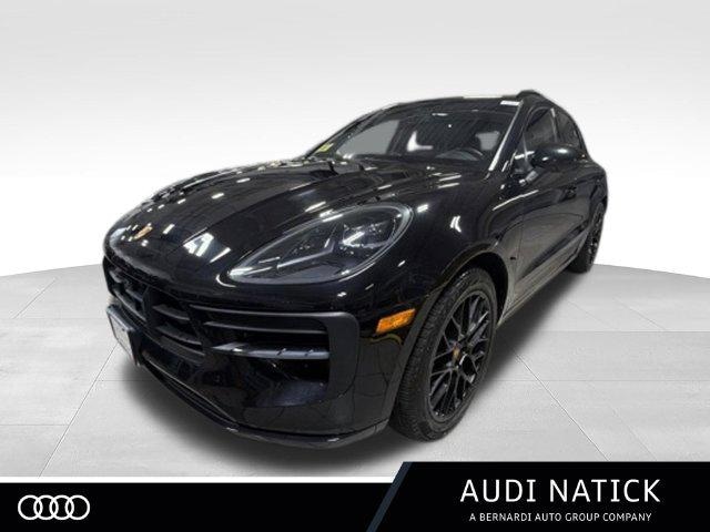 2021 Porsche Macan
