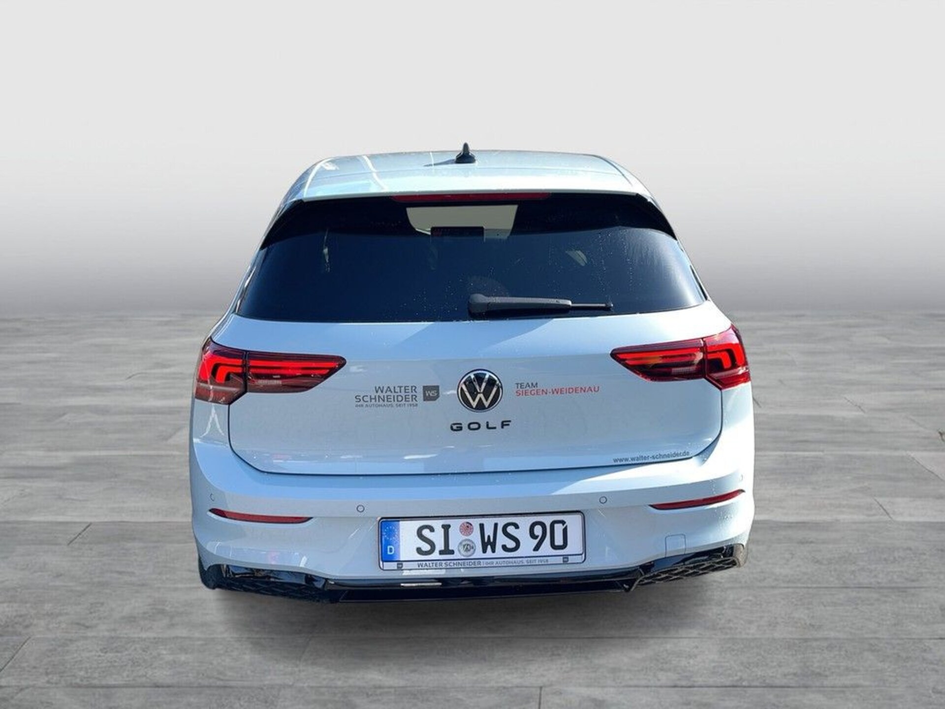 Volkswagen Golf R-Line