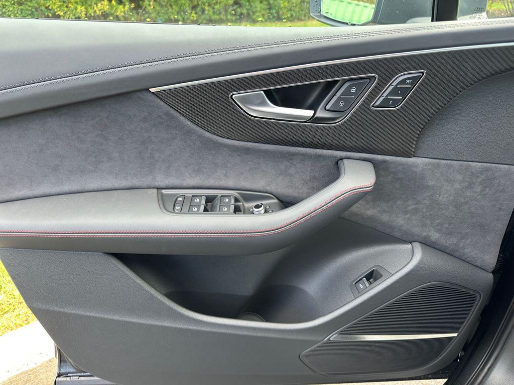 2026 Audi SQ7 Prestige - Photo 25