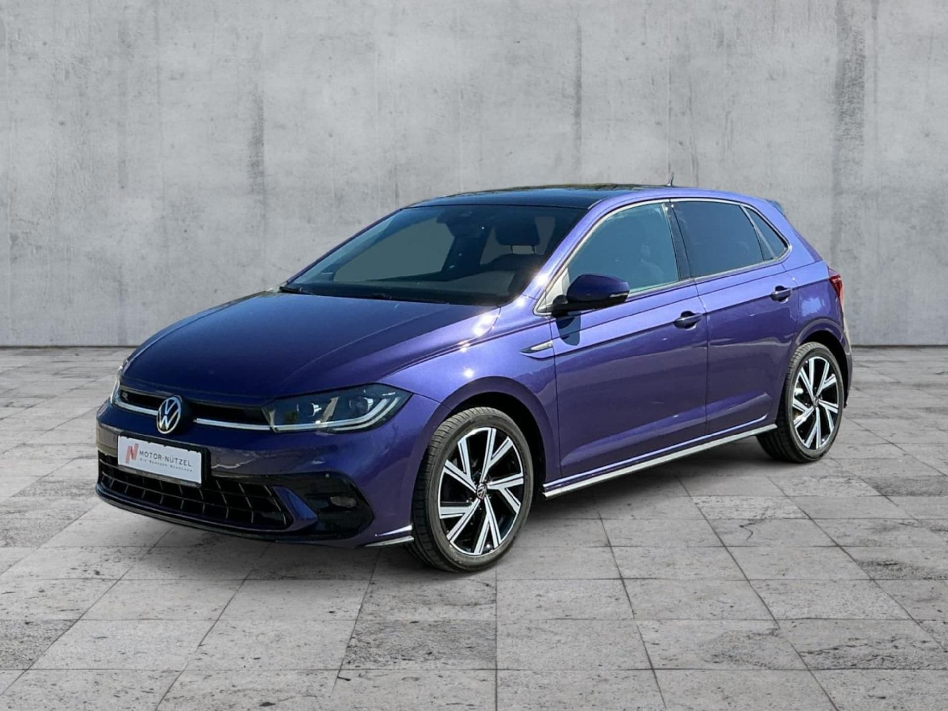 Volkswagen Polo 2022 — Polo 1.0 TSI DSG R-LINE 5JG+MATRIX+NAVI+PANO+APP