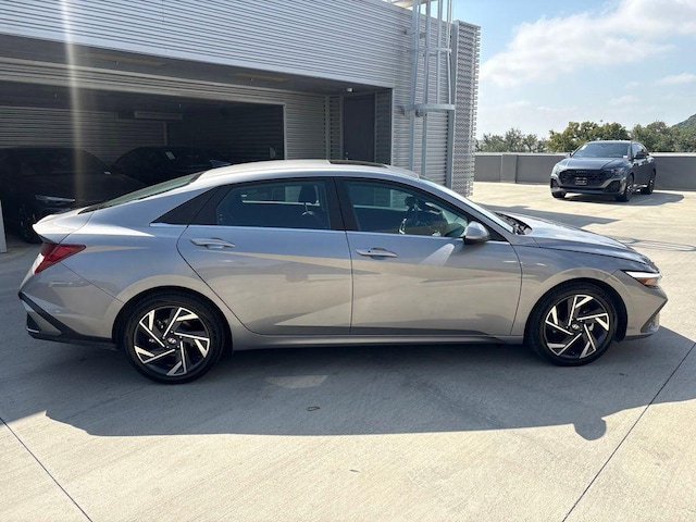 2025 Hyundai Elantra