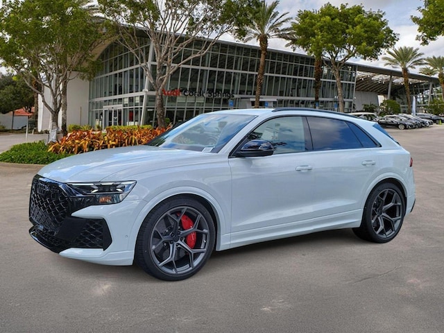 2026 Audi RS Q8 SUV performance