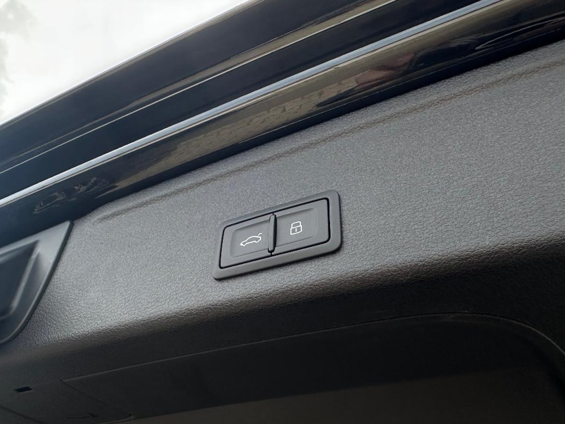 Audi A4 Avant S line
