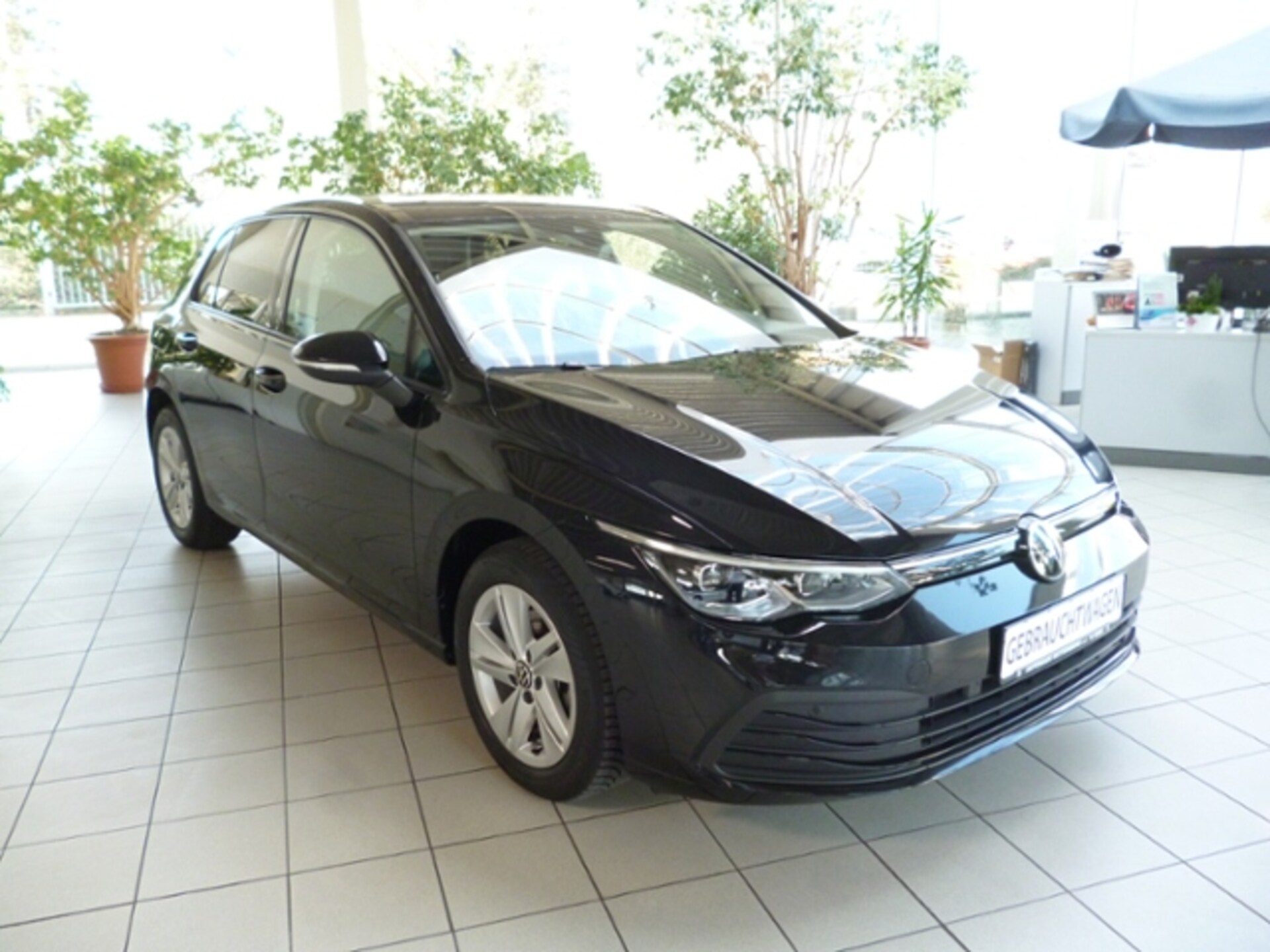 Volkswagen Golf Life
