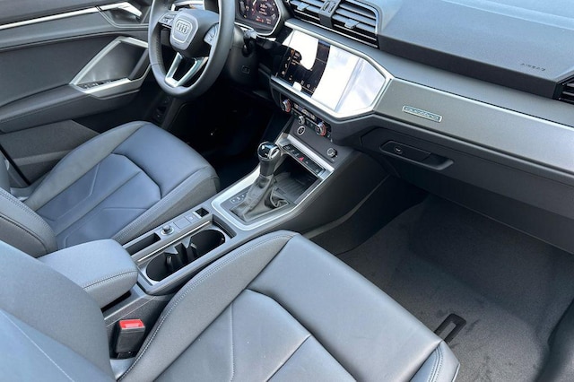 2025 Audi Q3 S Line Premium - Photo 13