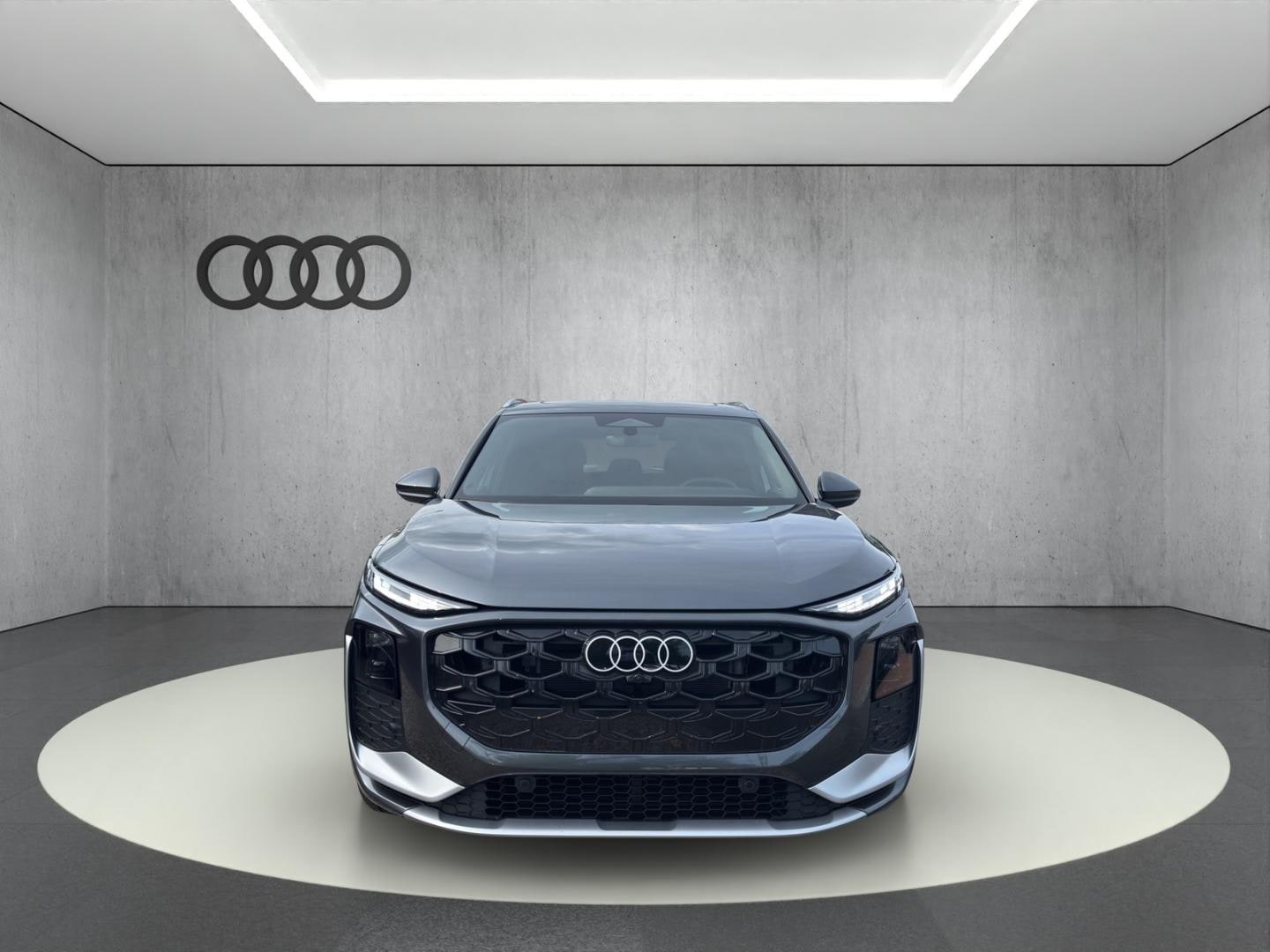 Bild über Audi Q3 SUV TFSI 110 kW S tronic - für weitere Informationen kontaktieren Sie den Audi Partner