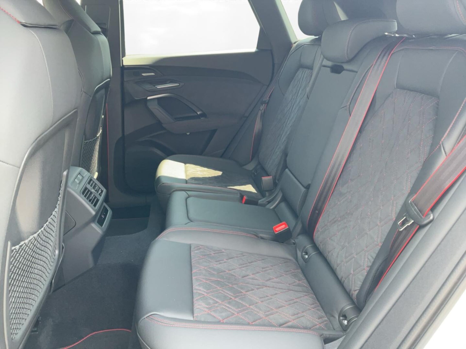Audi SQ5 SUV edition one