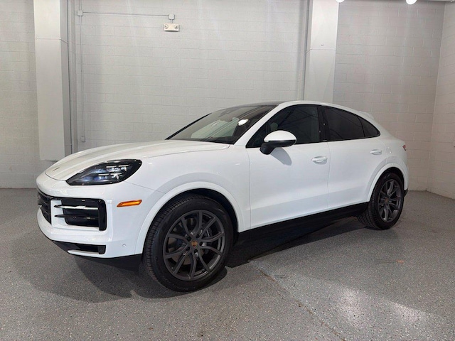 Photo of 2025 Porsche Cayenne Coupé 
