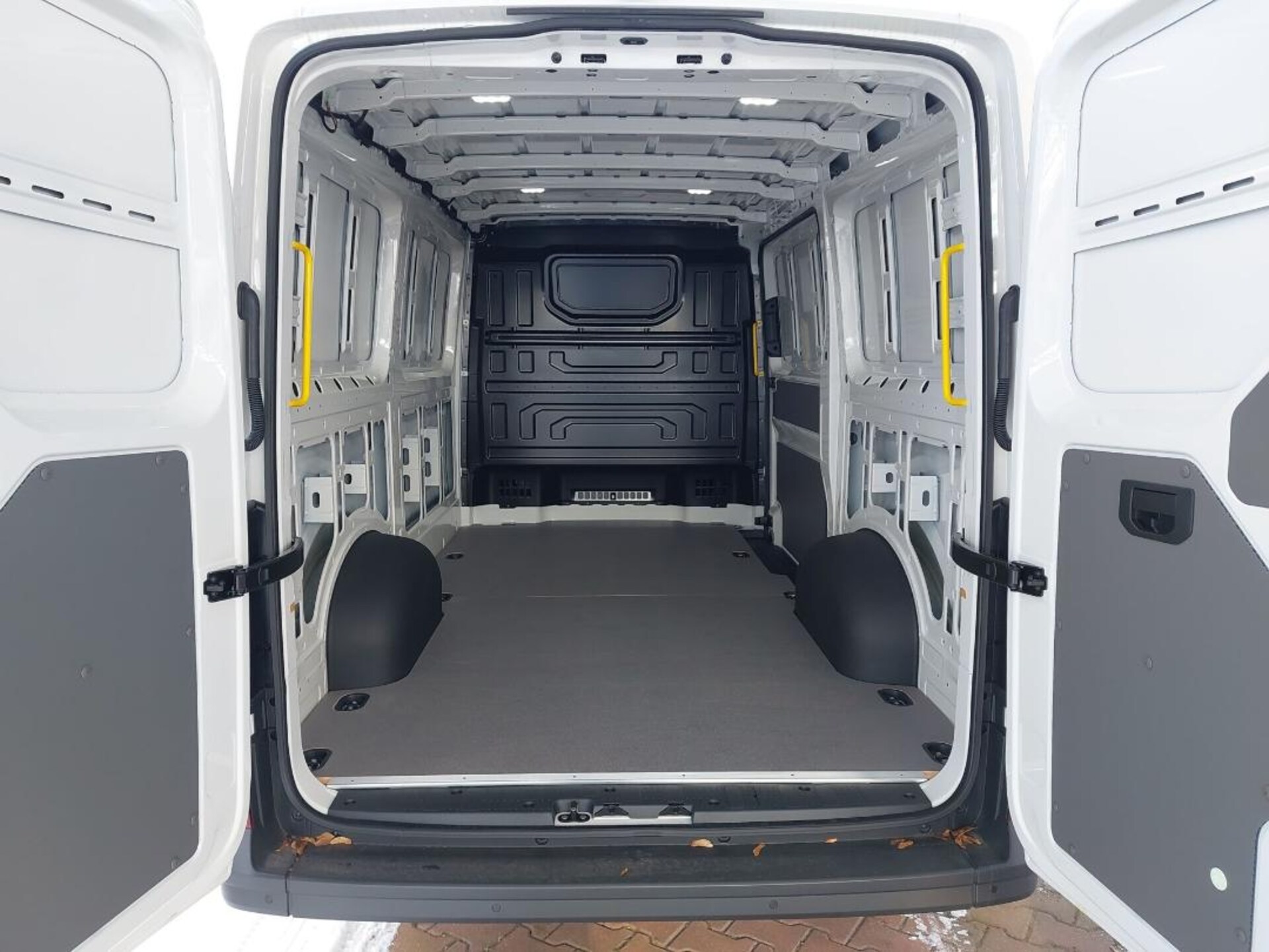 Volkswagen Crafter Kasten mittlerer Radstand
