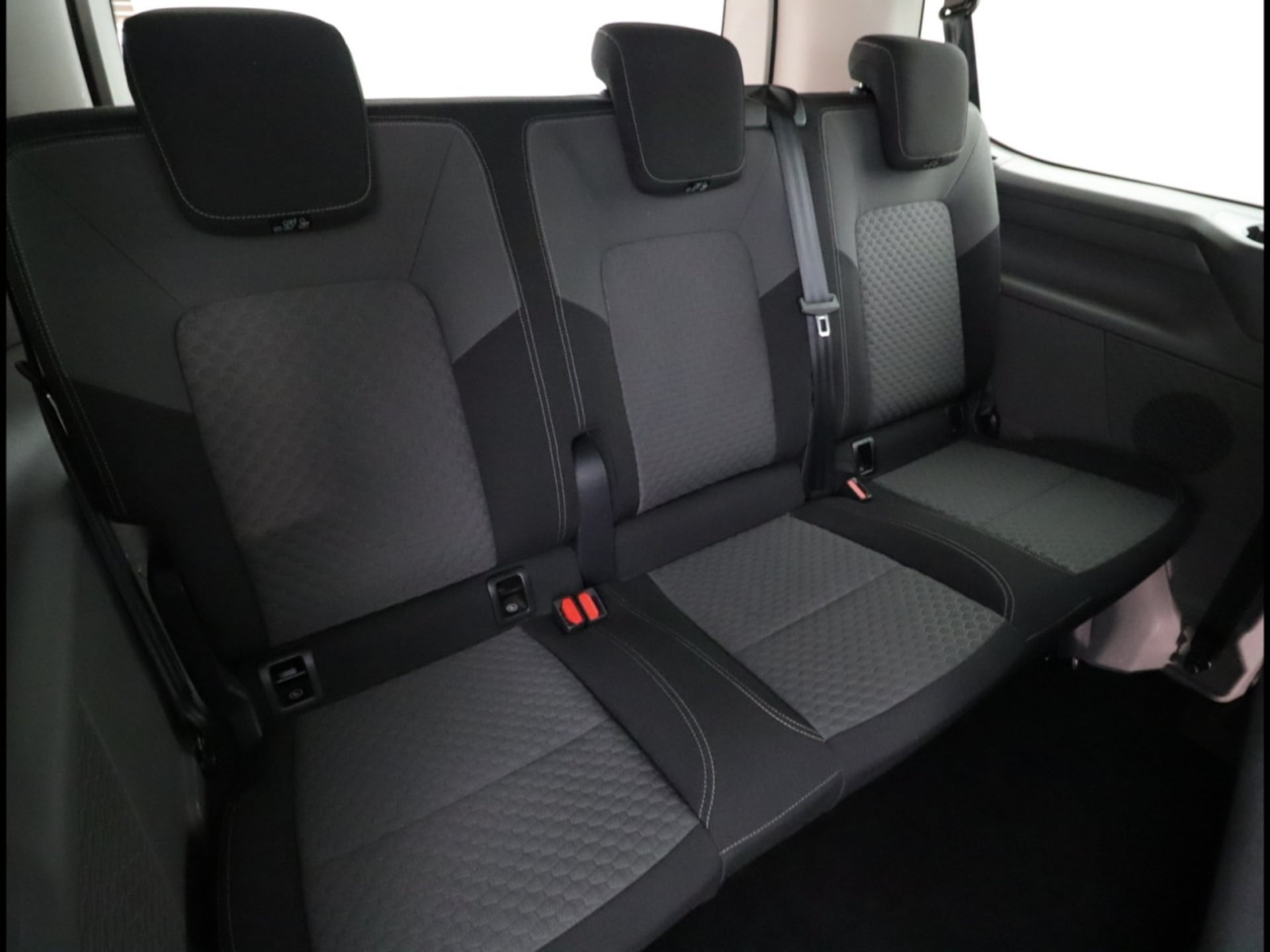 Volkswagen Caravelle Style