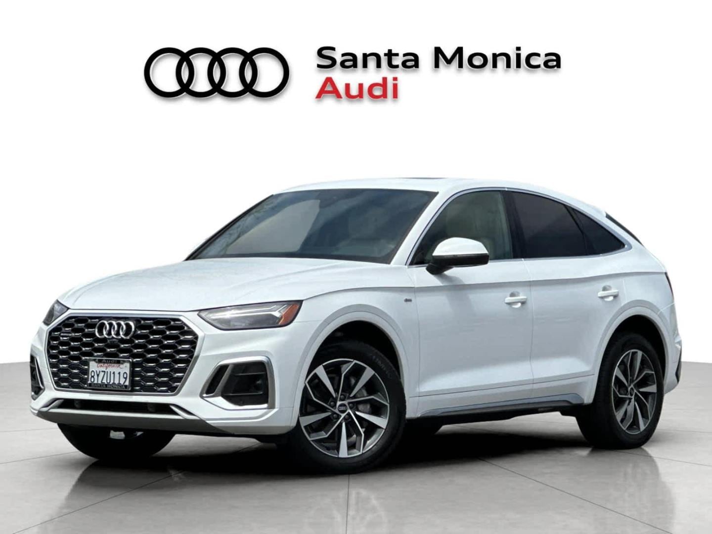 2022 Audi Q5 Sportback 45 Premium Plus's photo