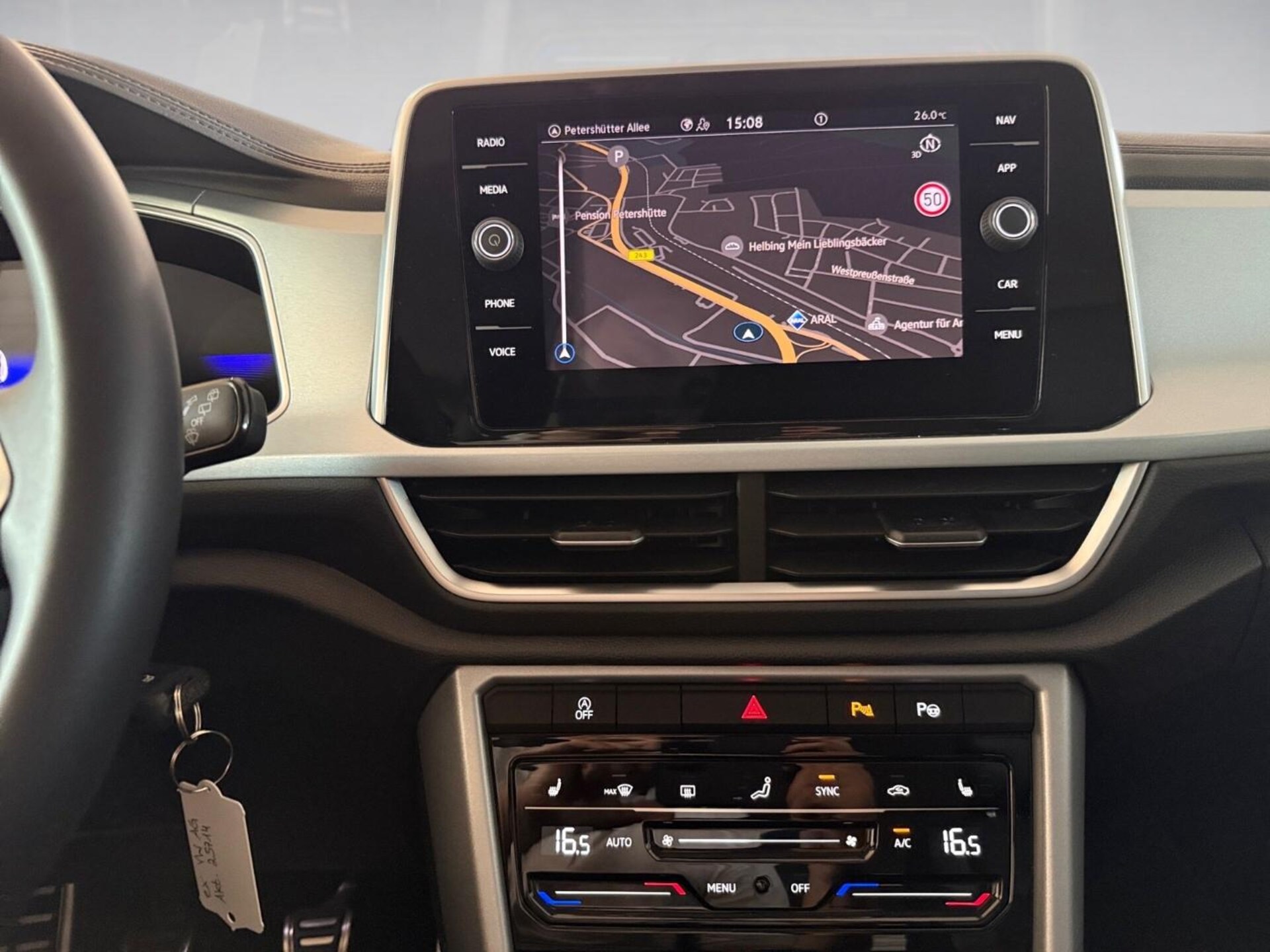 Volkswagen T-Roc Life