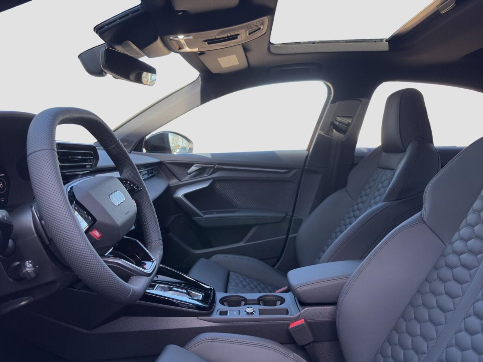 Audi RS 3 Limousine – Bild 9