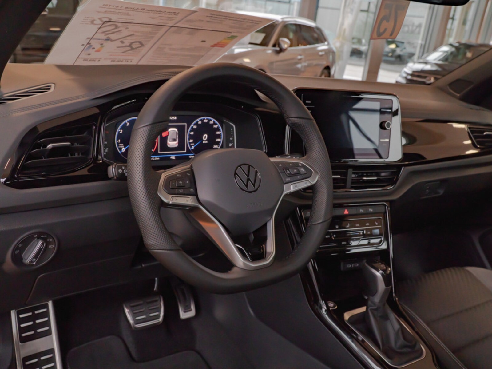Volkswagen T-Roc Cabriolet – Bild 11