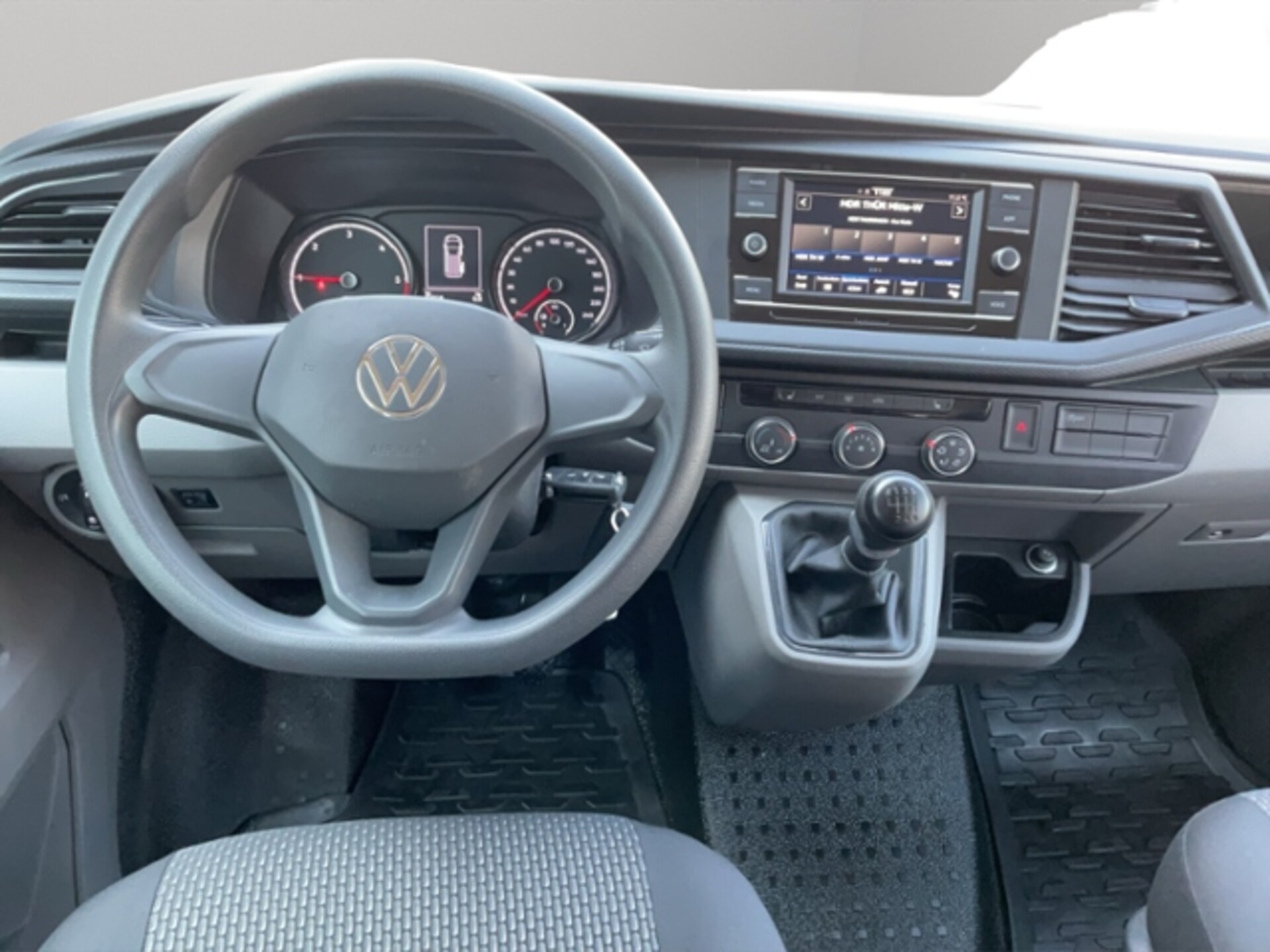 Volkswagen T6.1 Transporter Kombi kurzer Radstand