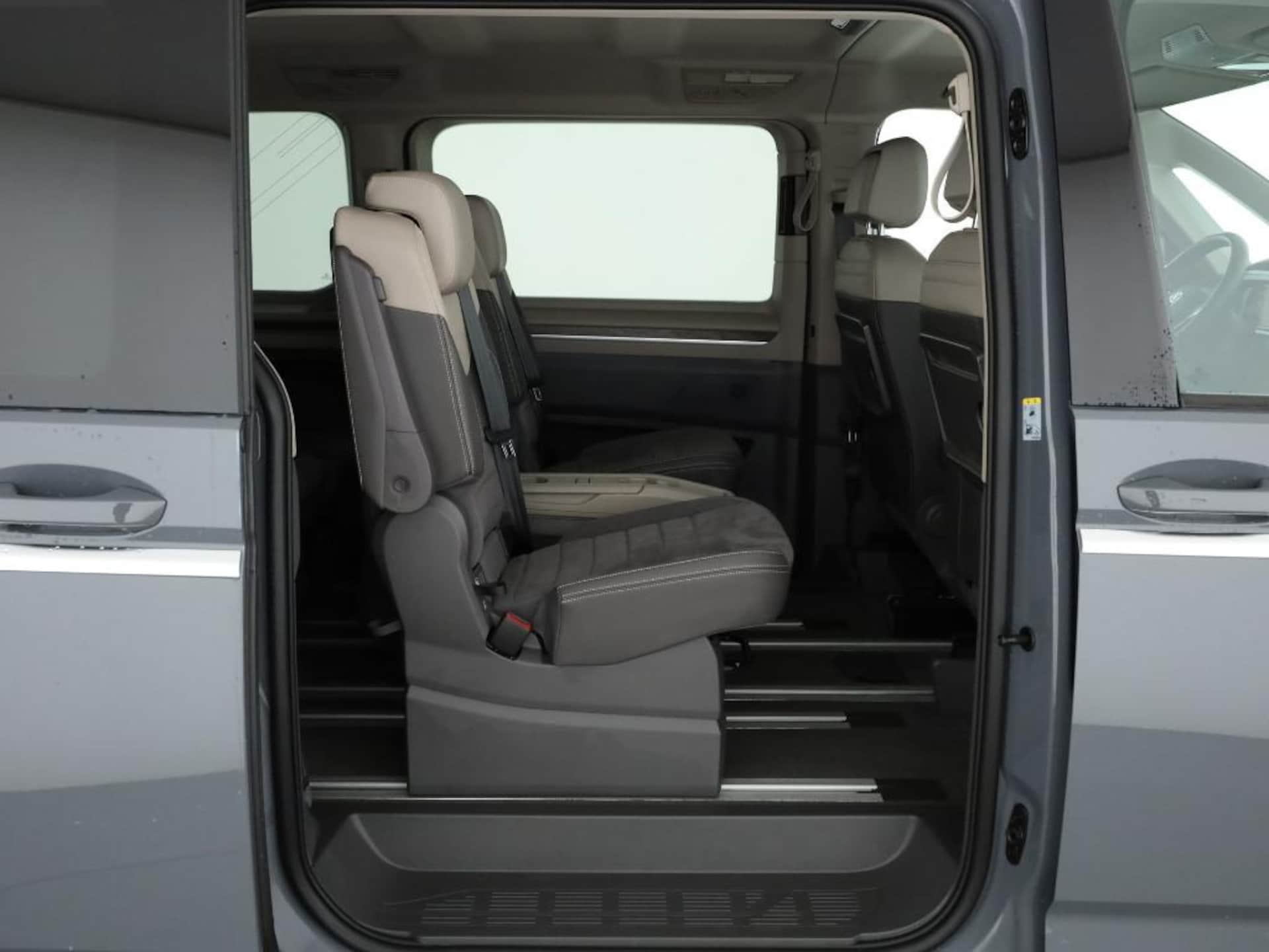 Volkswagen Multivan Style