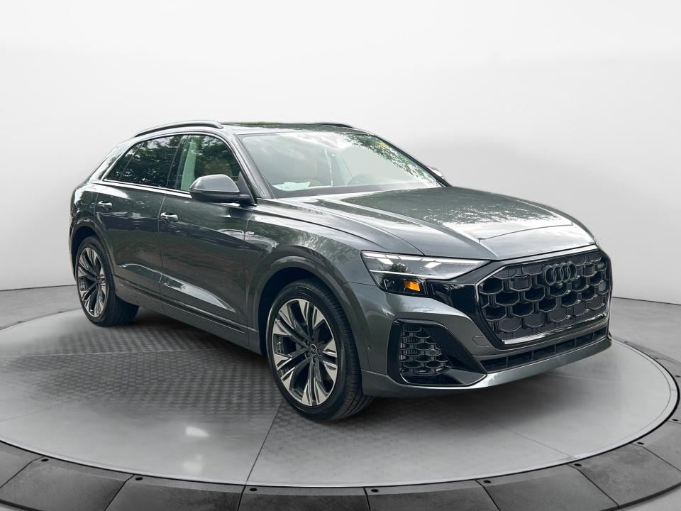2026 Audi Q8 55 Premium Plus quattro Tiptonic's photo