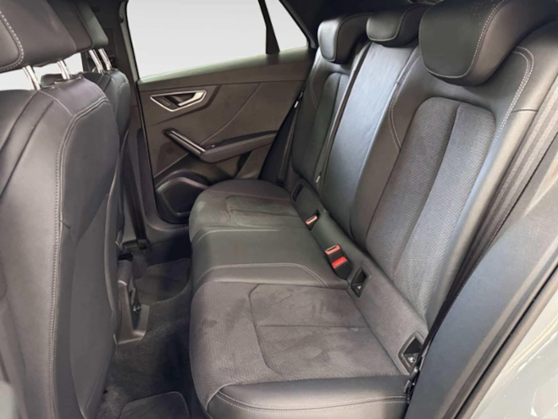 Audi Q2 S line