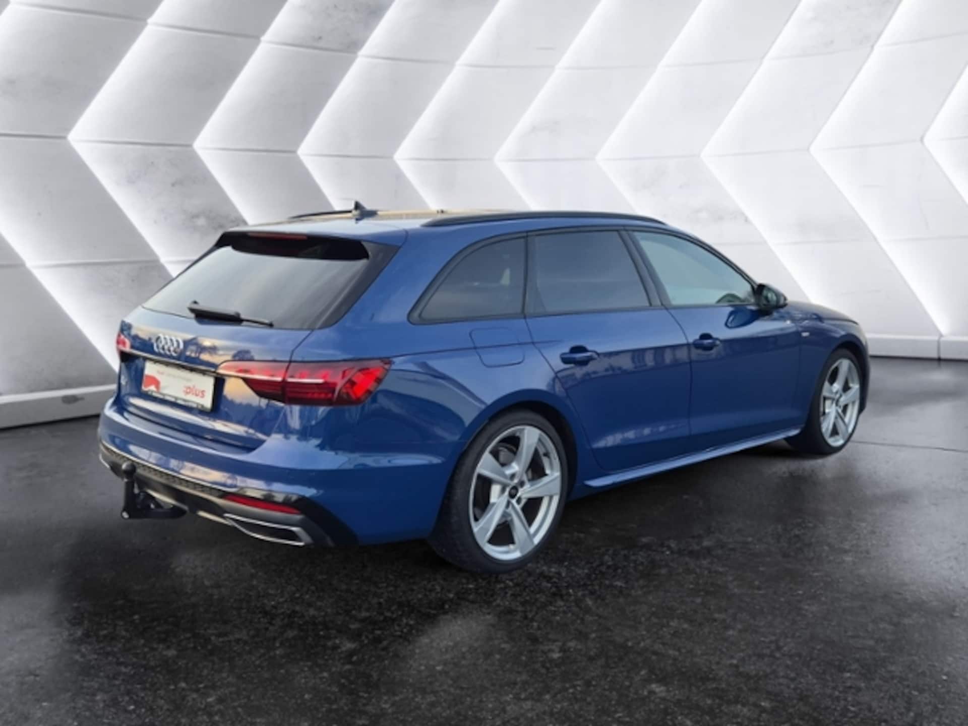 Audi A4 Avant S line