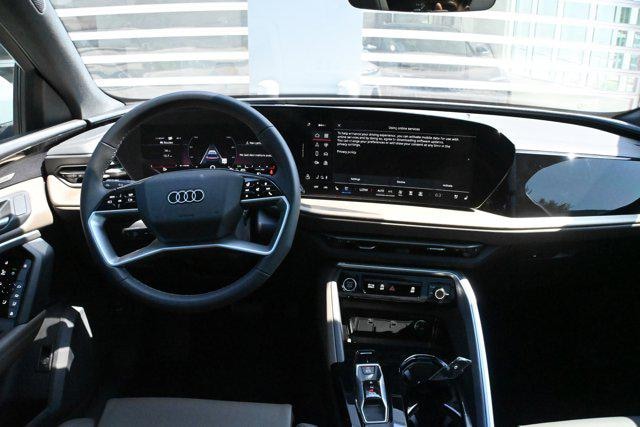2025 Audi Q5 Premium Plus - Photo 18