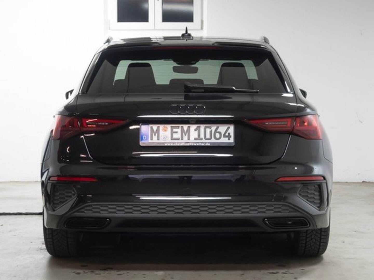 Bild über Audi A3 Sportback S line 35 TFSI S tronic - für weitere Informationen kontaktieren Sie den Audi Partner
