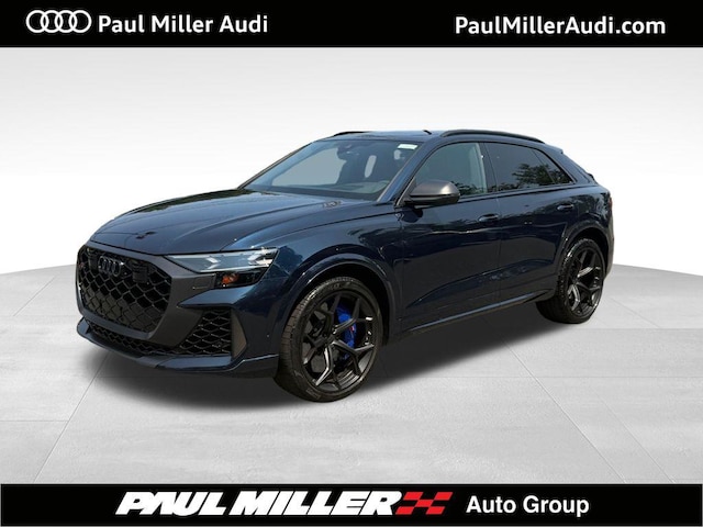 Photo of 2026 Audi RS Q8 SUV performance