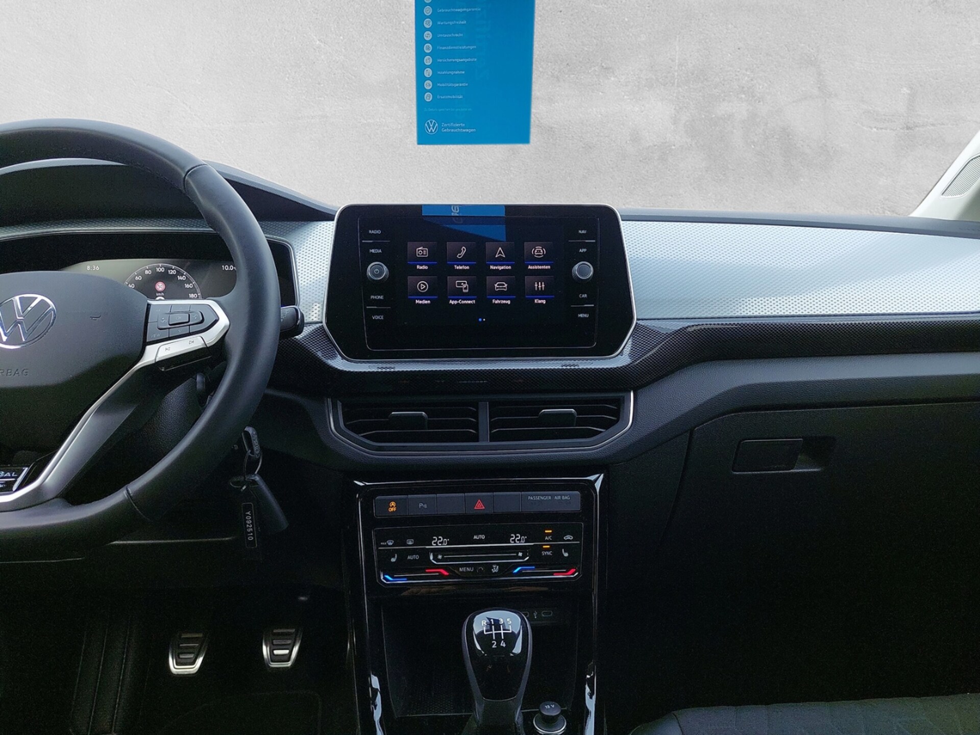 Volkswagen T-Cross Life