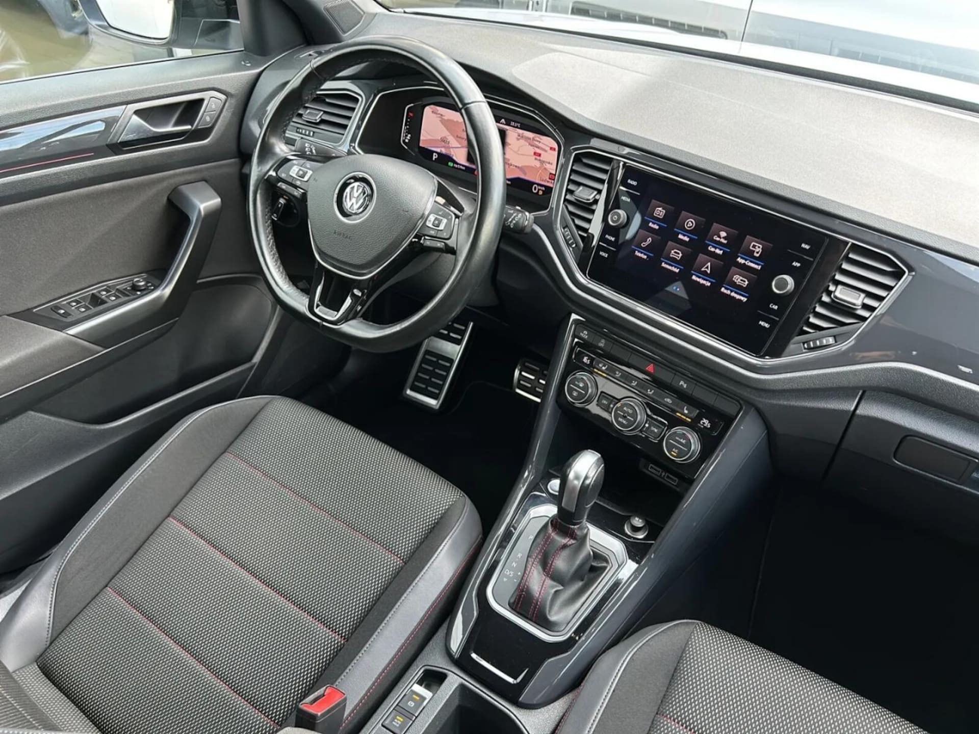Volkswagen T-Roc Sport