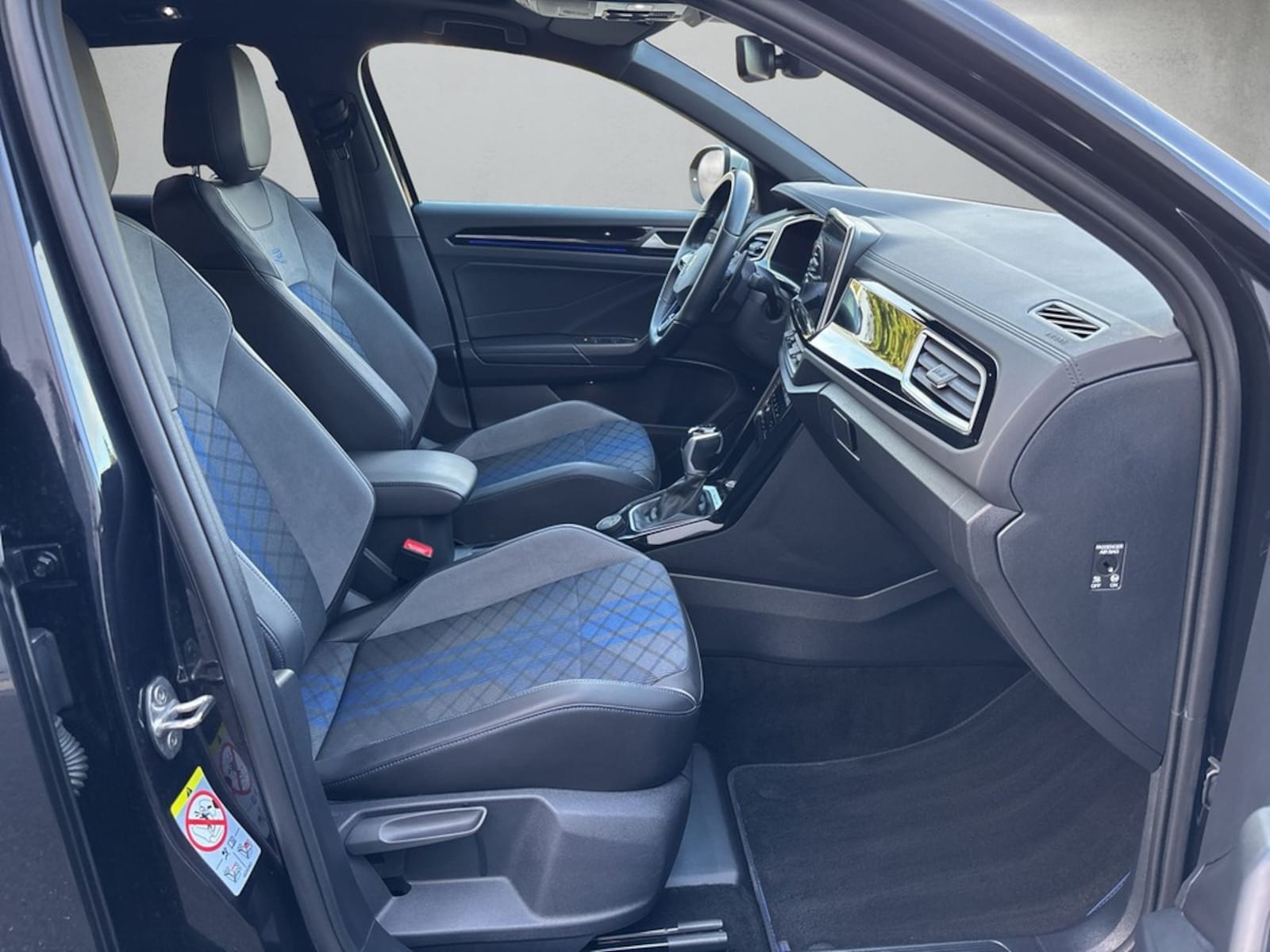 Volkswagen T-Roc – Bild 14