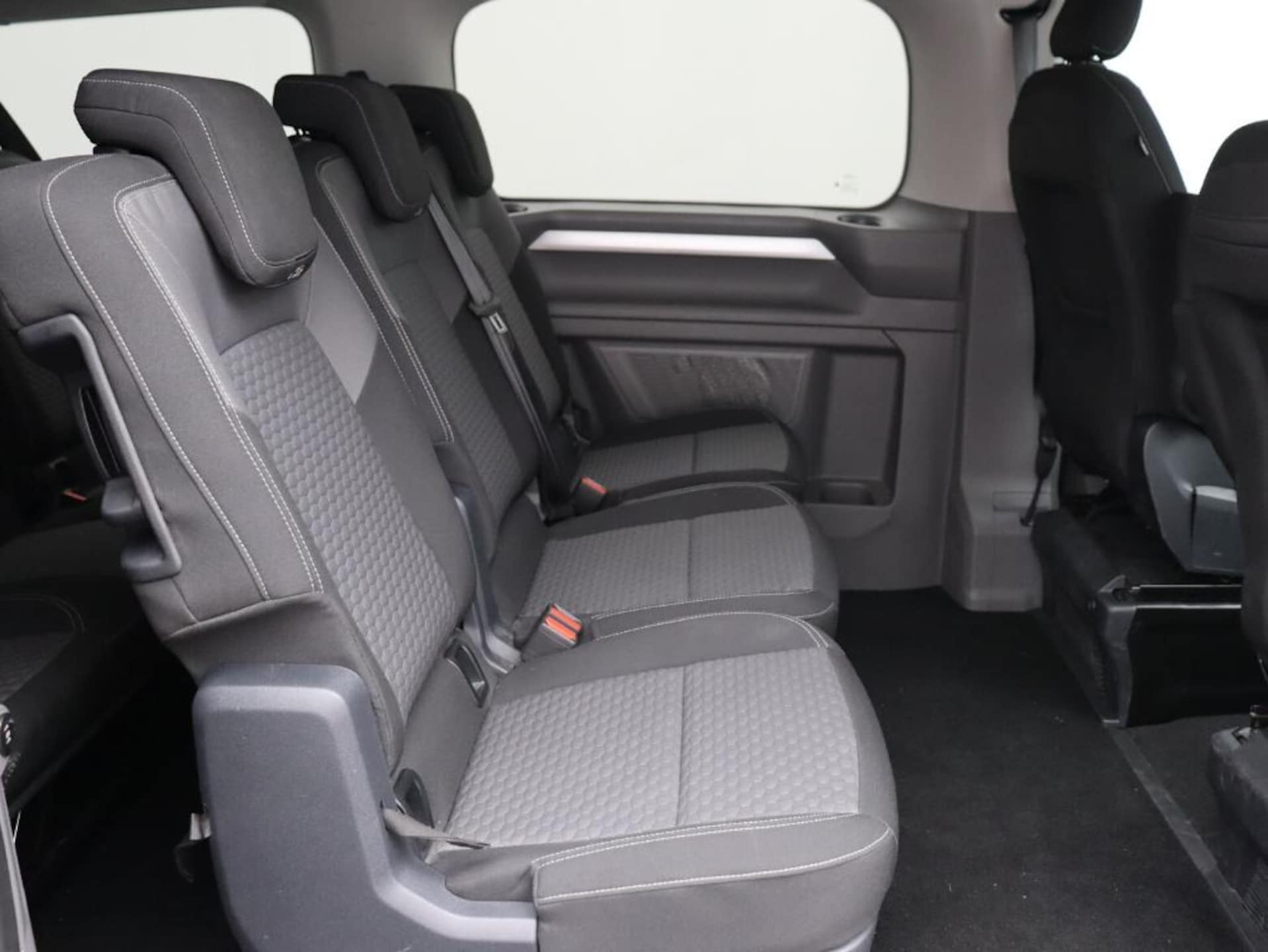Volkswagen Caravelle Life