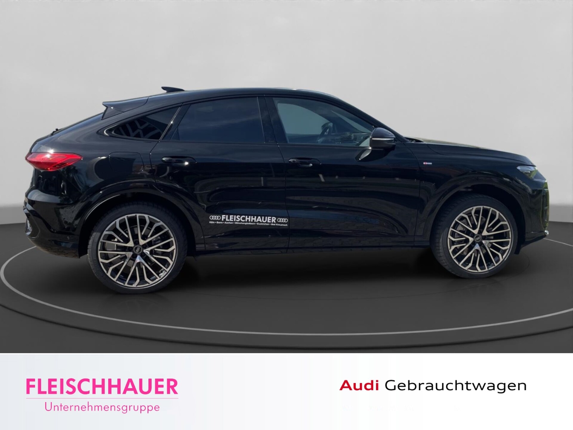 Audi Q5 Sportback edition one