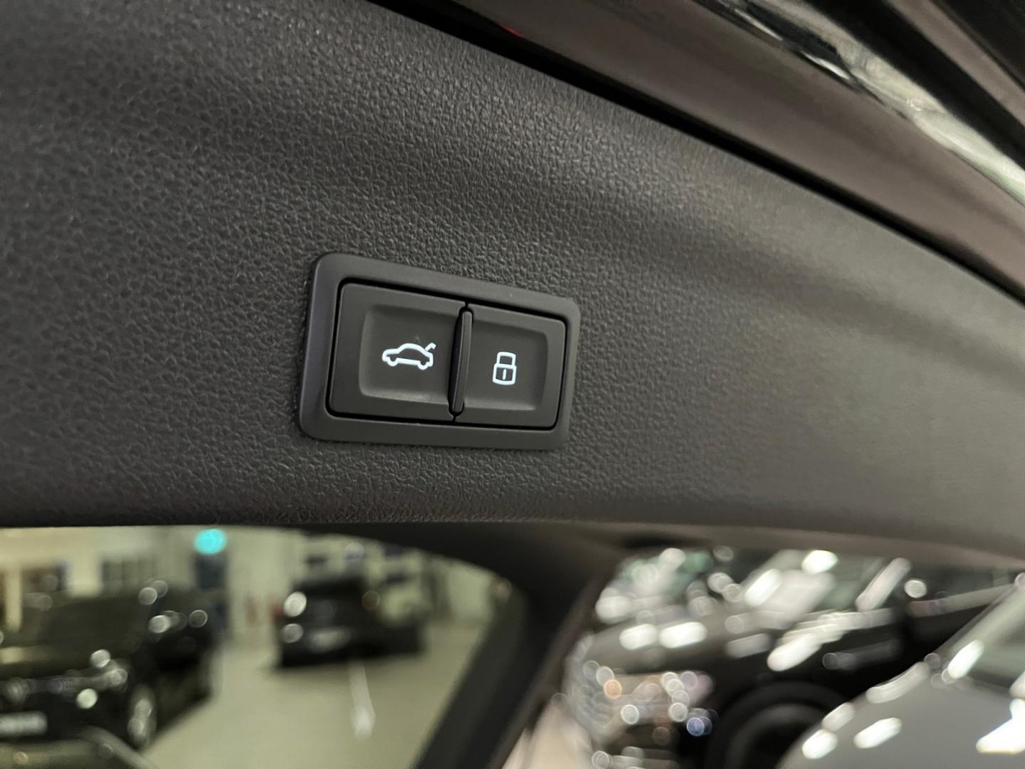 Bild som visar&nbsp;Audi A6 Avant&nbsp;A6 Avant 40 TDI quattro S line 204 hk S tronic - för mer information kontakta din Audi Partner