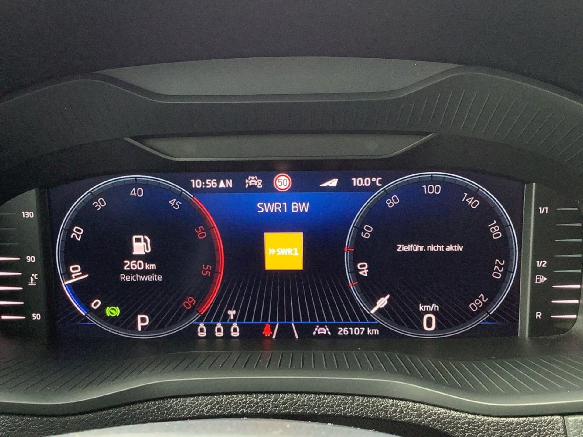 Skoda Karoq Tour