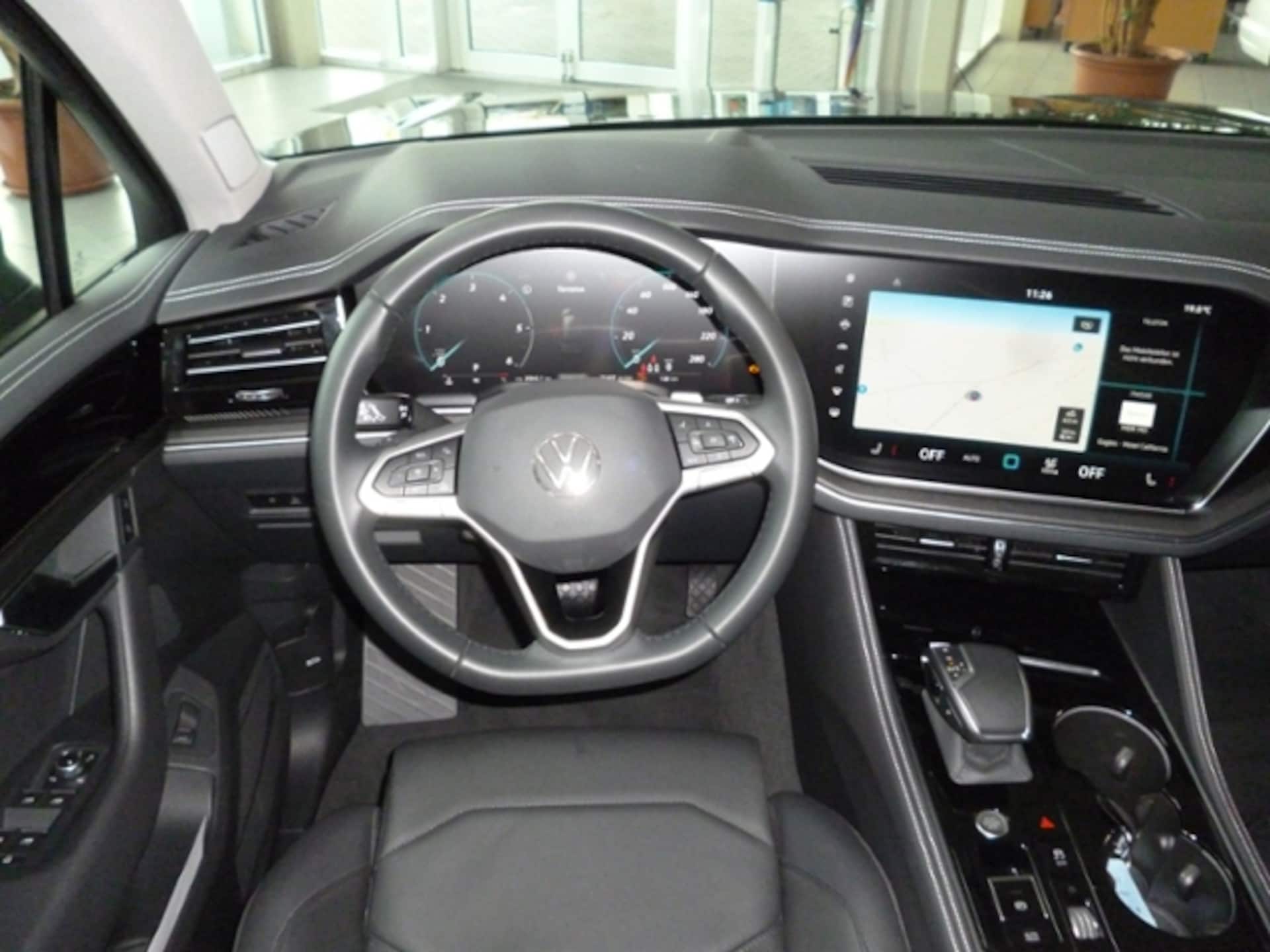 Volkswagen Touareg Basis-Modell