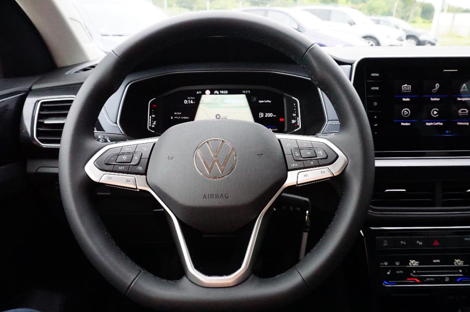 Volkswagen T-Cross Style