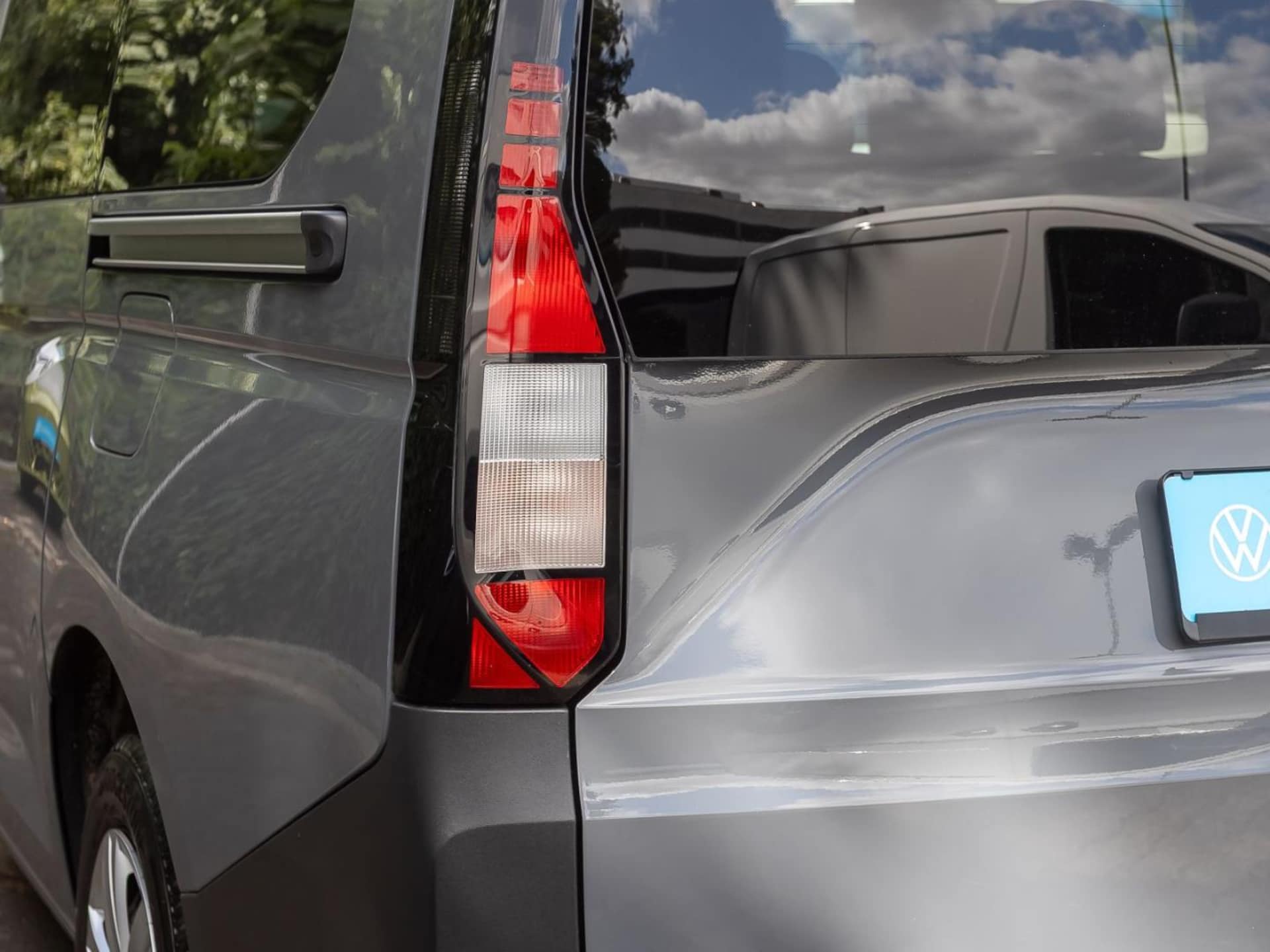 Volkswagen Caddy Maxi Kombi Basis-Modell