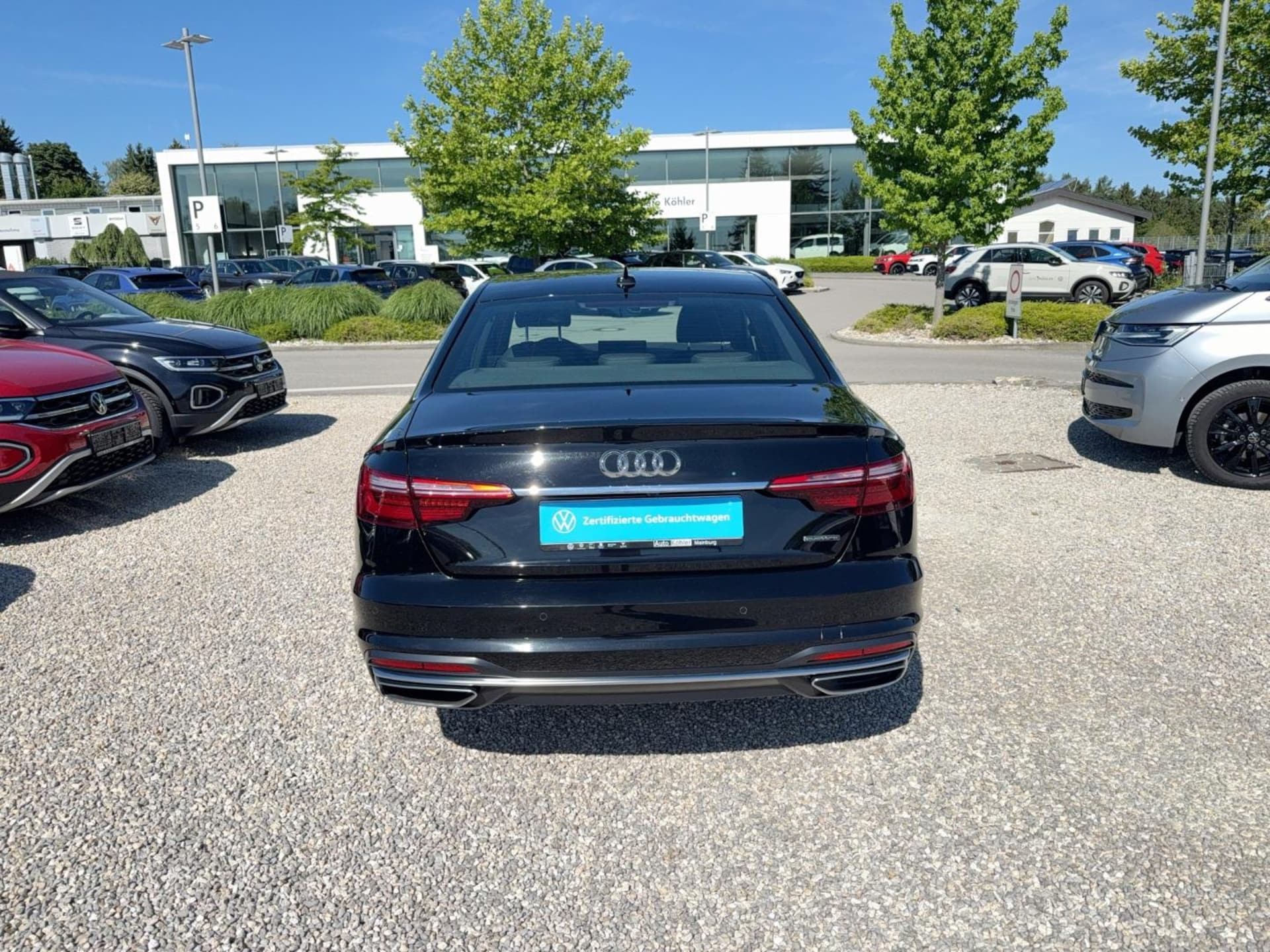 Audi A4 Limousine Advanced