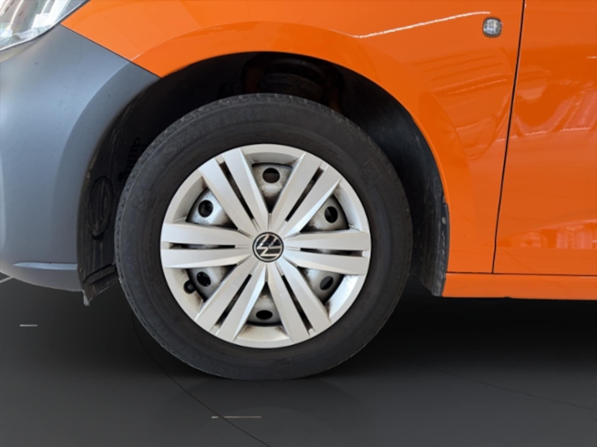 Volkswagen Caddy Kombi Basis-Modell