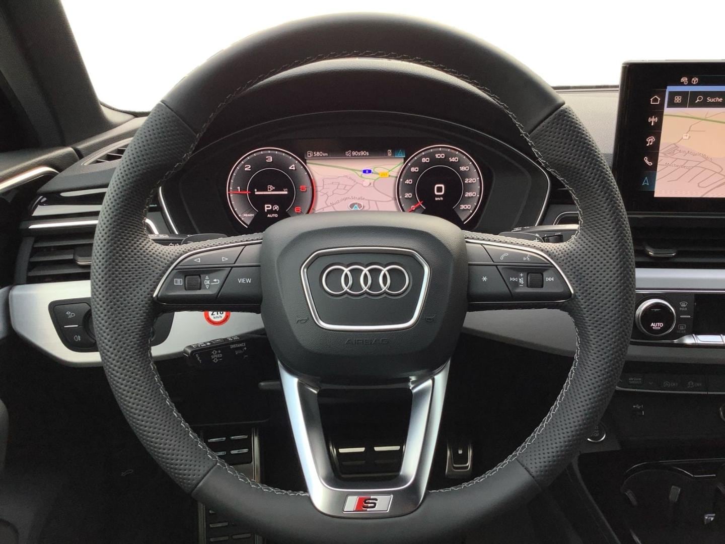 Bild über Audi A4 Avant advanced 40 TDI quattro S tronic - für weitere Informationen kontaktieren Sie den Audi Partner