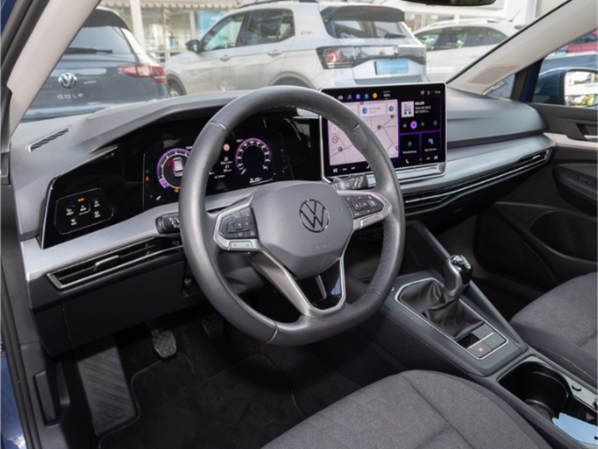 Volkswagen Golf Life