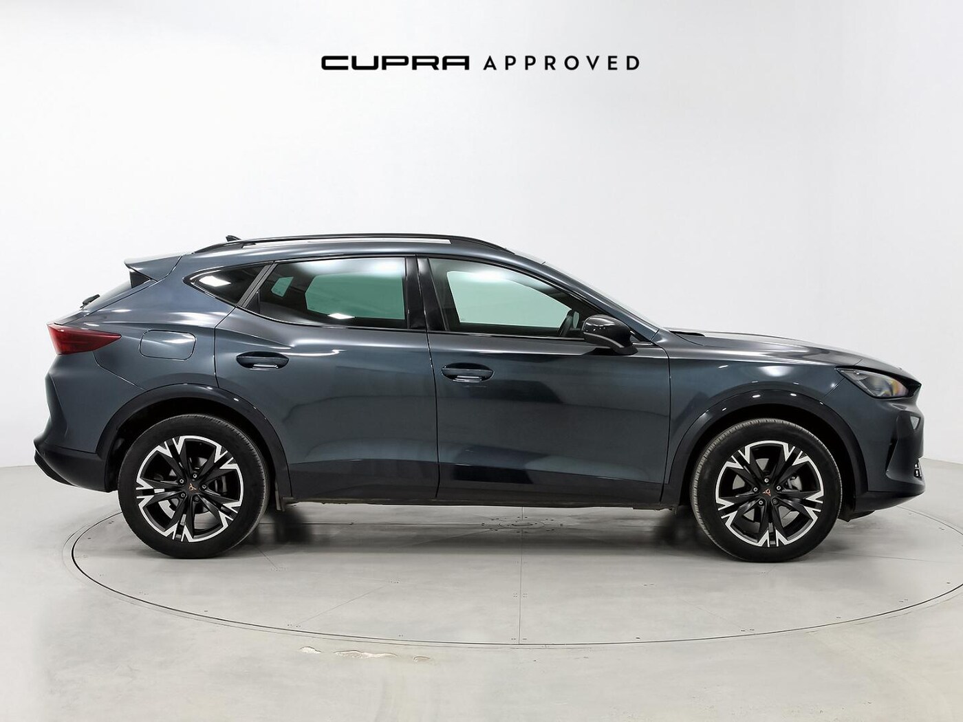 CUPRA Formentor 1.5 eTSI DSG 110 kW (150 CV) — photo 3